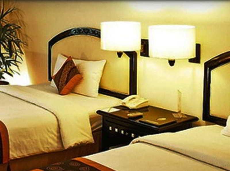 Maxwell Hotel Jakarta Exterior photo